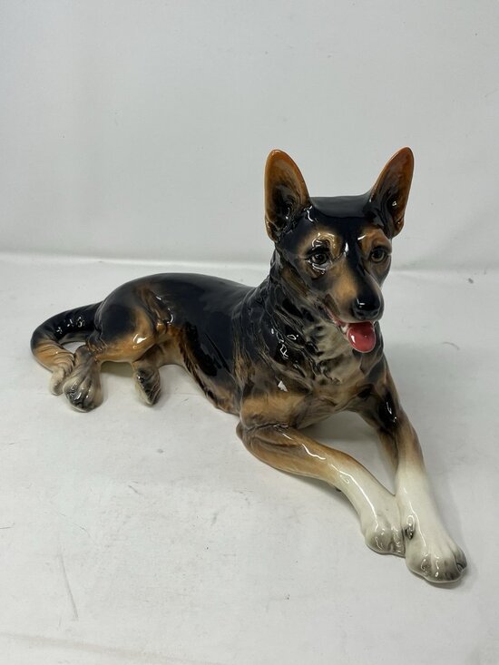 Other - Vtg MINT Goebel W.Germany Porcelain German Shepherd Large 17 X 8.5 30027-35